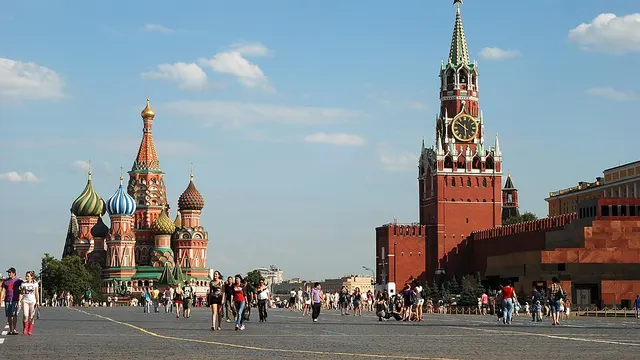 Псков — Москва